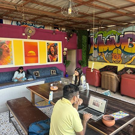 Backpackers Villa מומביי מראה חיצוני תמונה