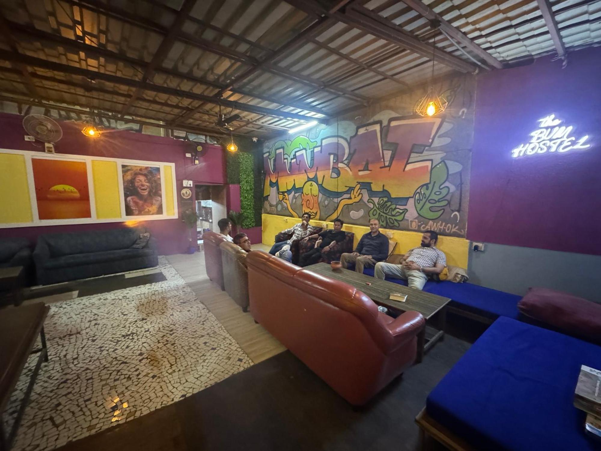 Backpackers Villa מומביי מראה חיצוני תמונה
